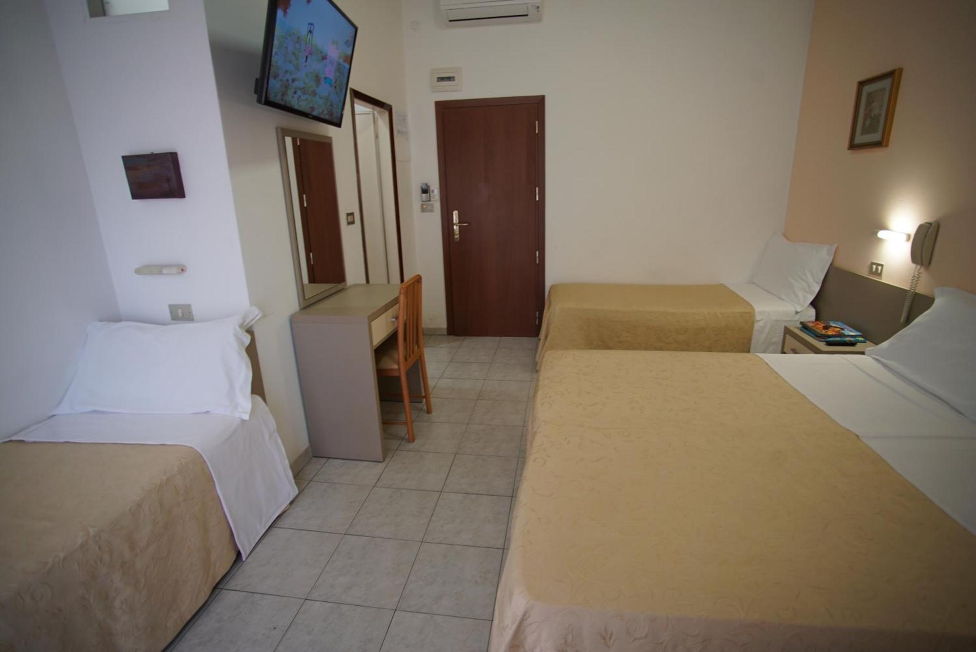 Hotel Dell'Angelo Rimini Extérieur photo